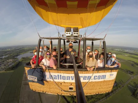 Ballonvaren in Emmen naar Holsloot